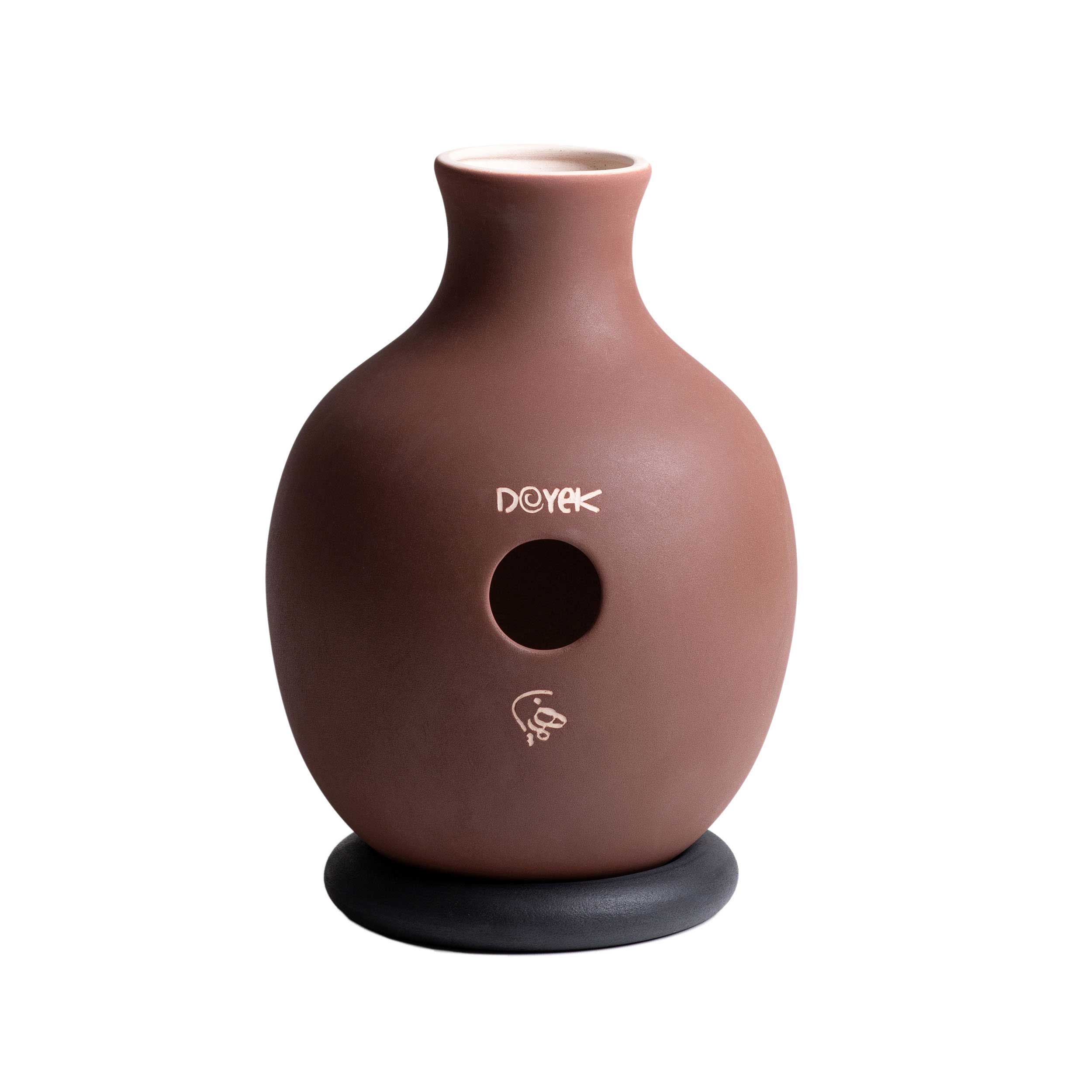 کوزه دویک با امضای همایون نصیری (UDHN)