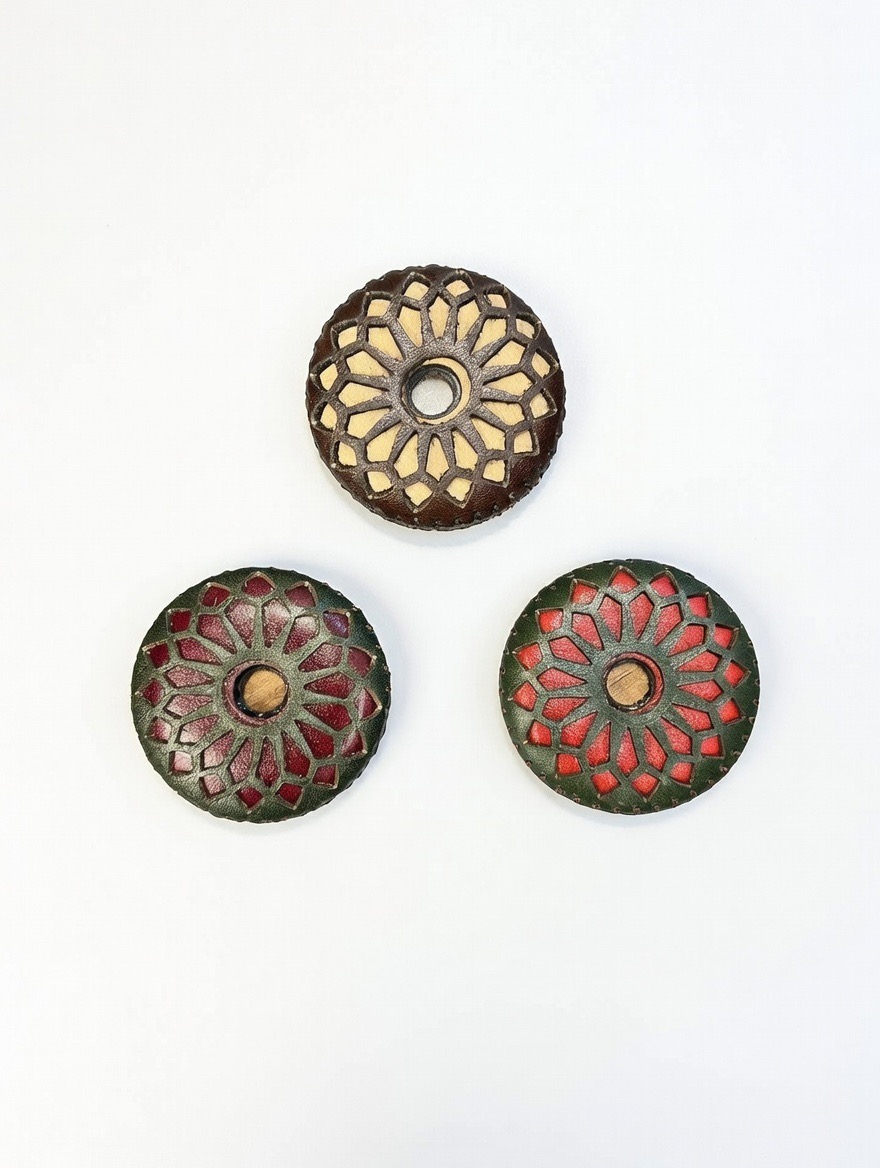 IMG_5983 پایه کمانچه چرم - Image 1